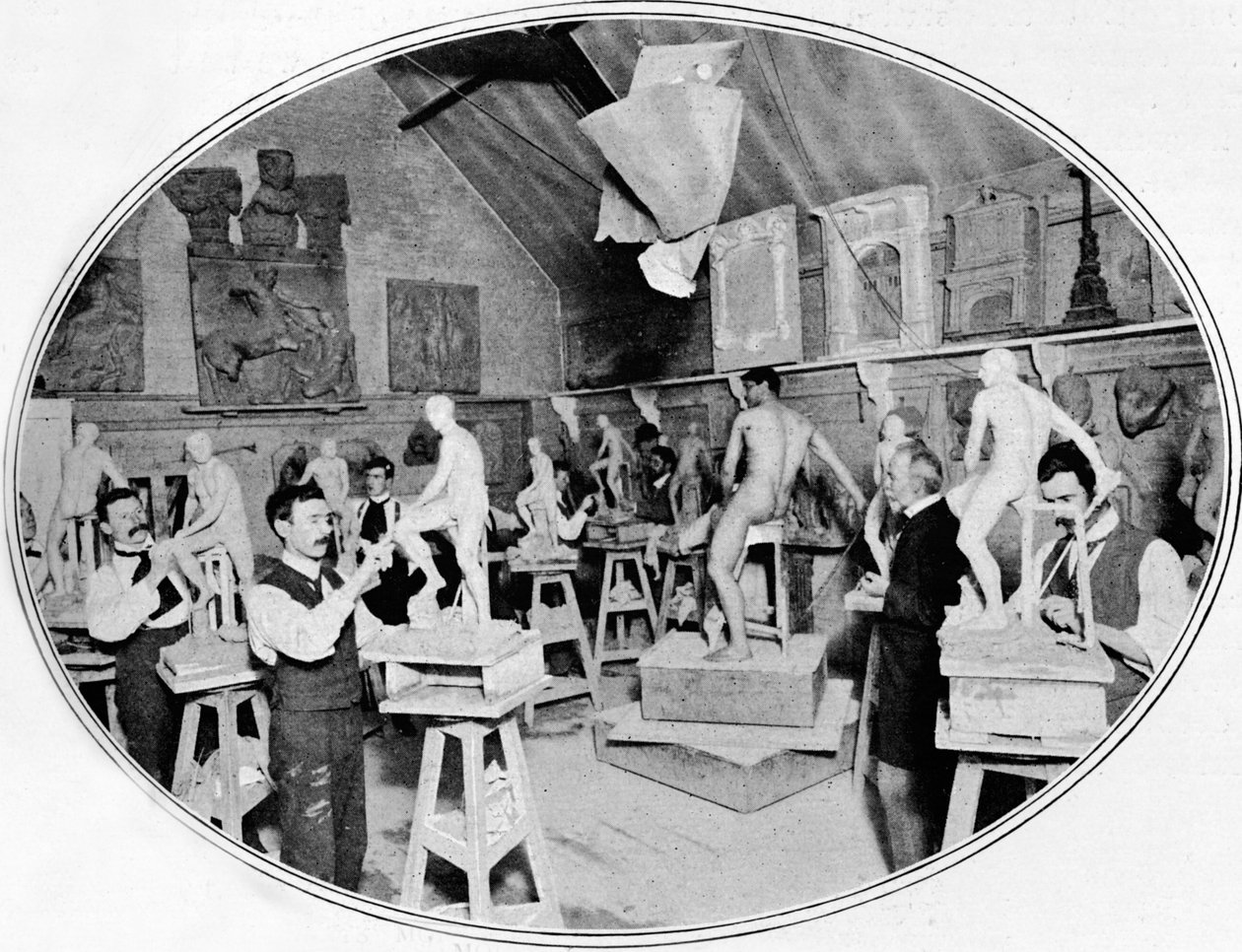 Studenti umění ve třídě modelování soch, Londýn, c1900 1901 od Unbekannt