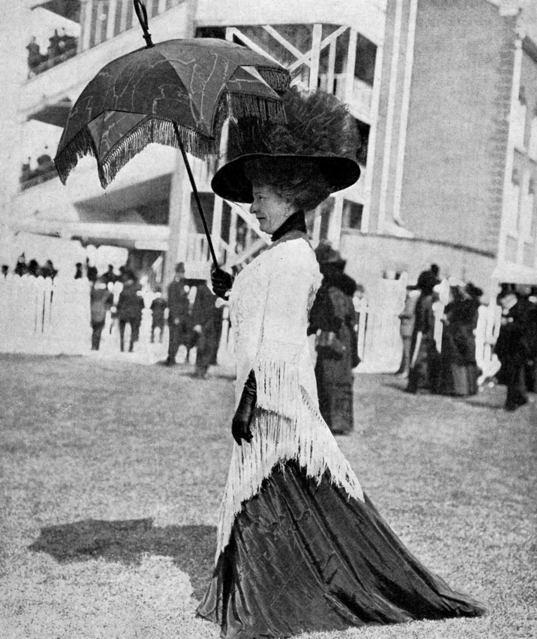 Móda Ascot, 1913 1951 od Unbekannt