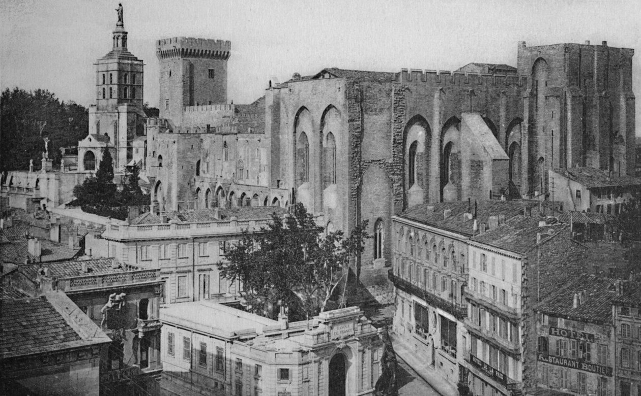Avignon - Papežský palác Pohled na Hodinovou věž, c1925 od Unbekannt
