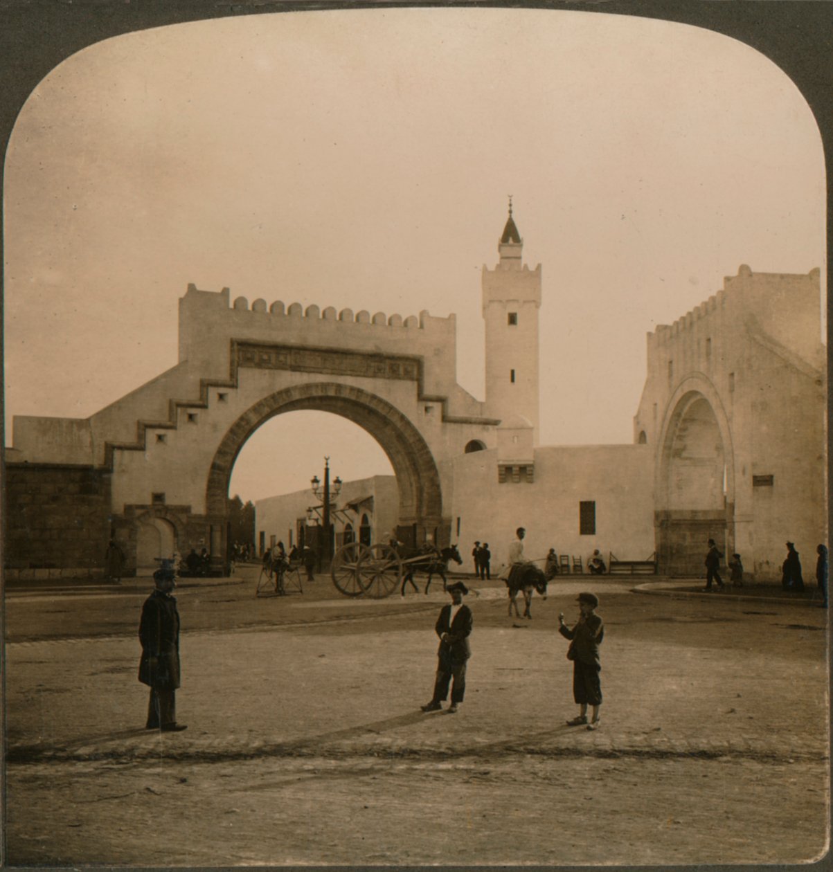 Bab Al Hadhra, Tunis, Tunisko, 1901 od Unbekannt