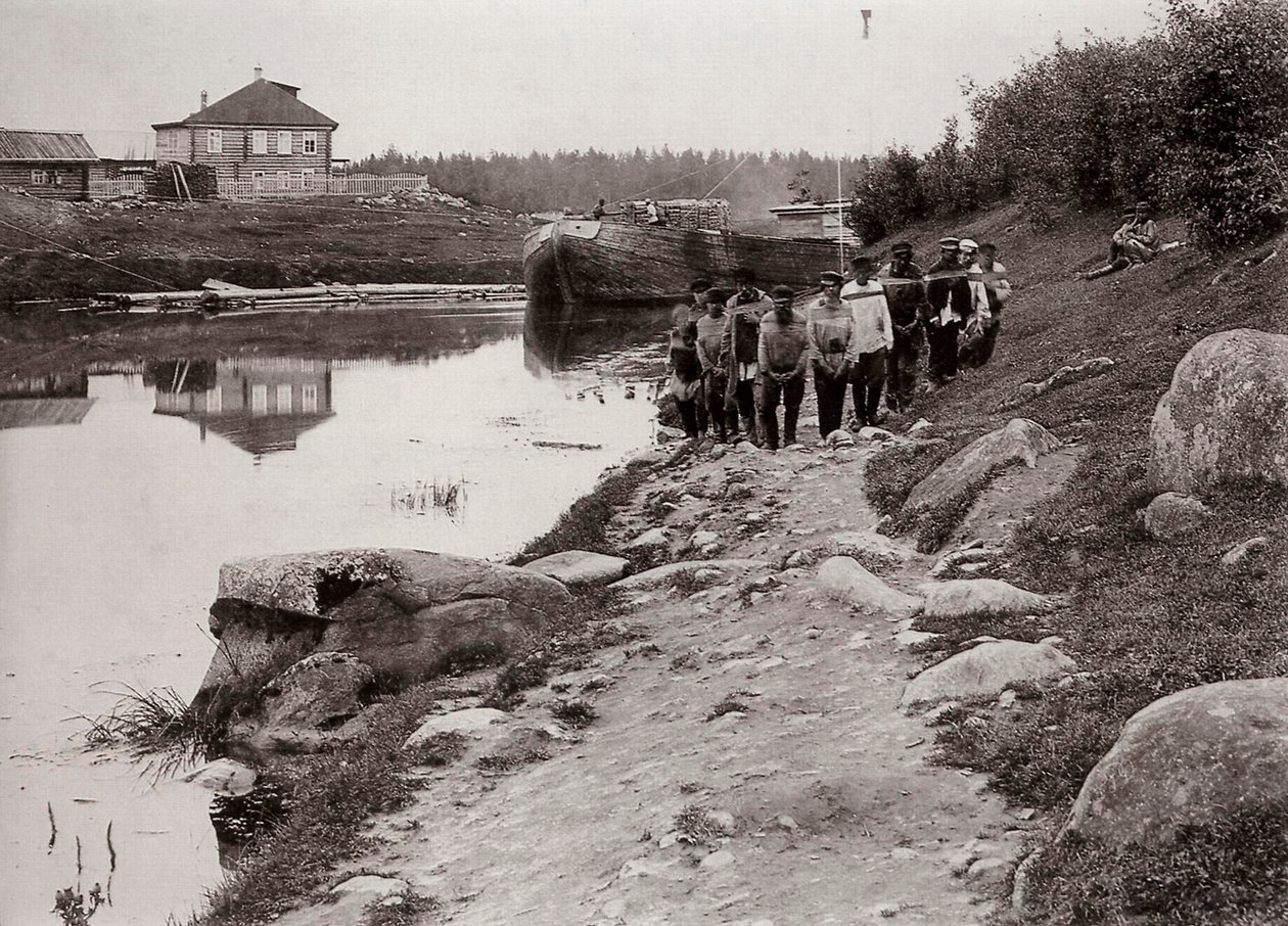 Člunové nákladní vozy na Volze, Rusko, c1895 od Unbekannt