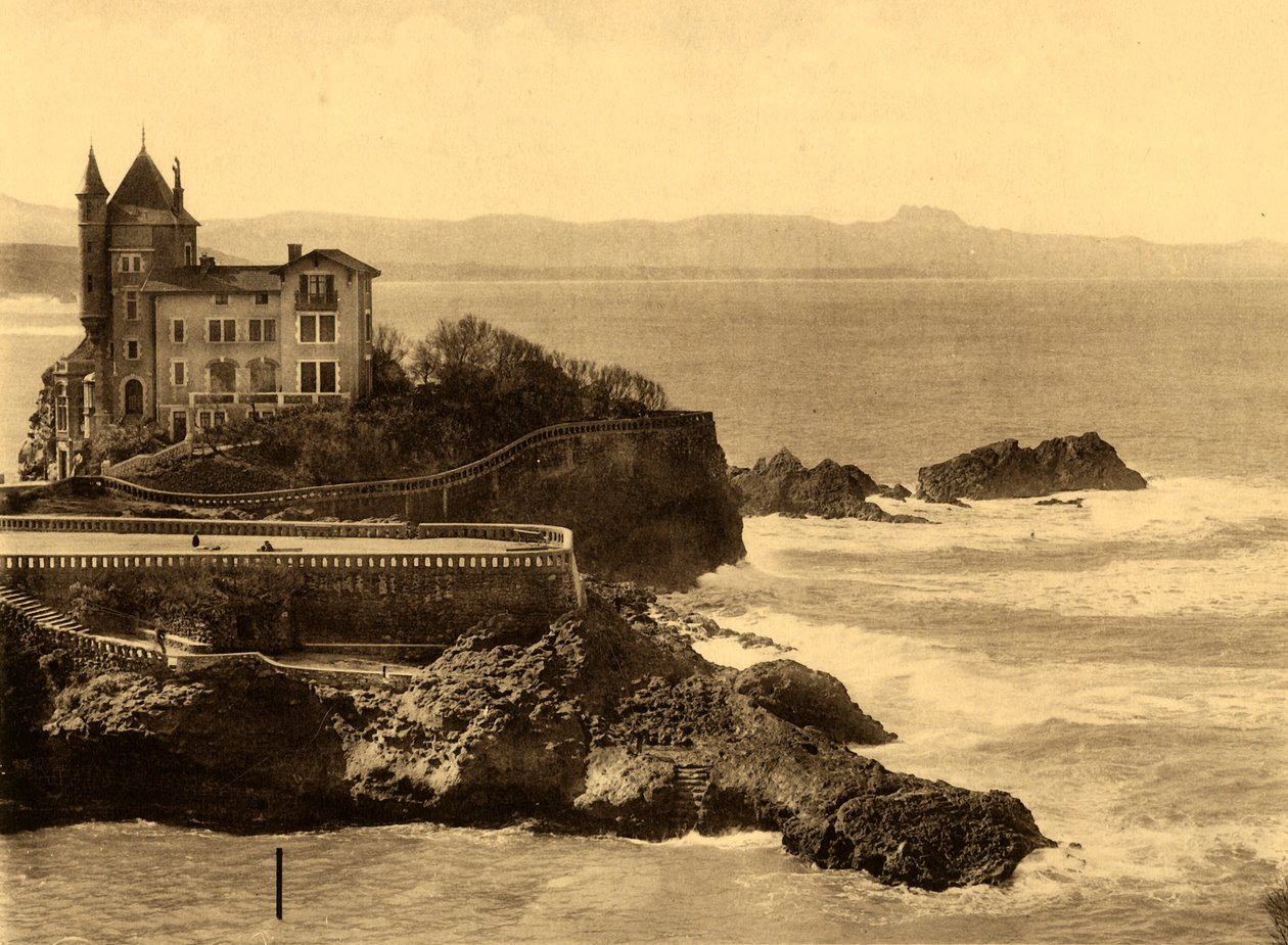 Biarritz - La Villa Belza et la Chaine des Pyrenees, c1930. od Unbekannt