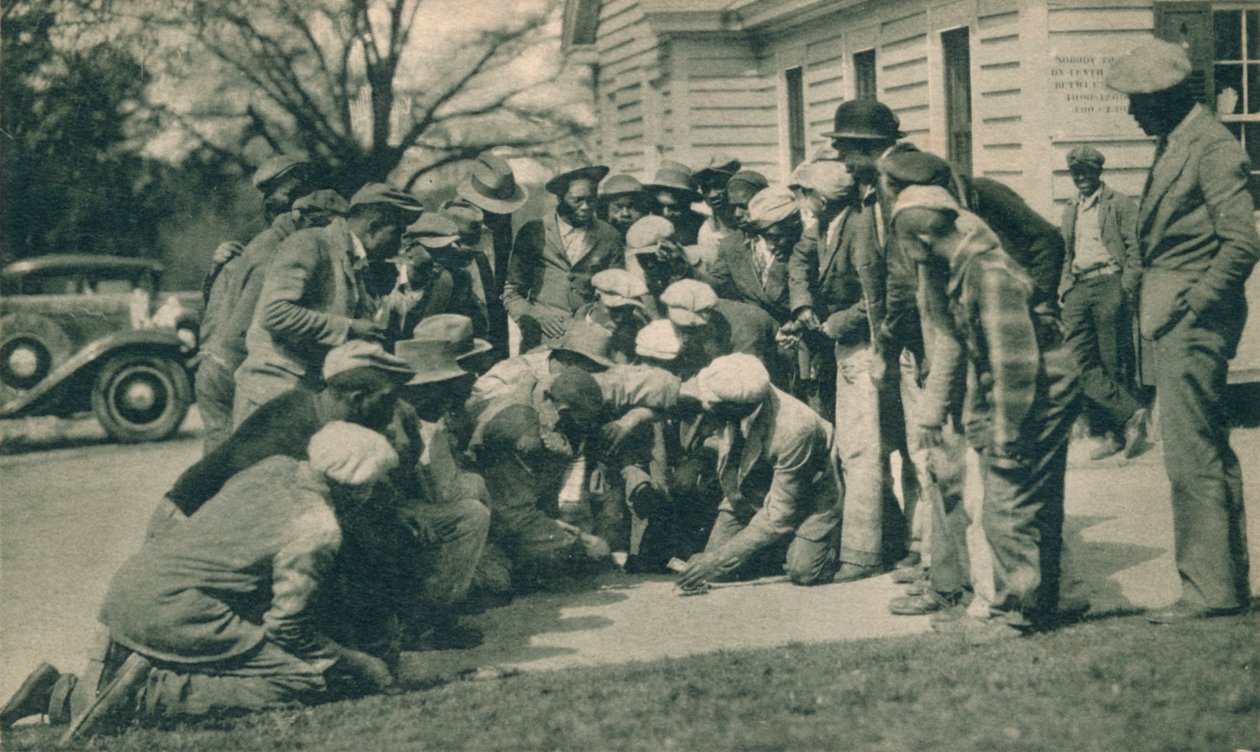 Black Caddies hrající kostky c1920 od Unbekannt