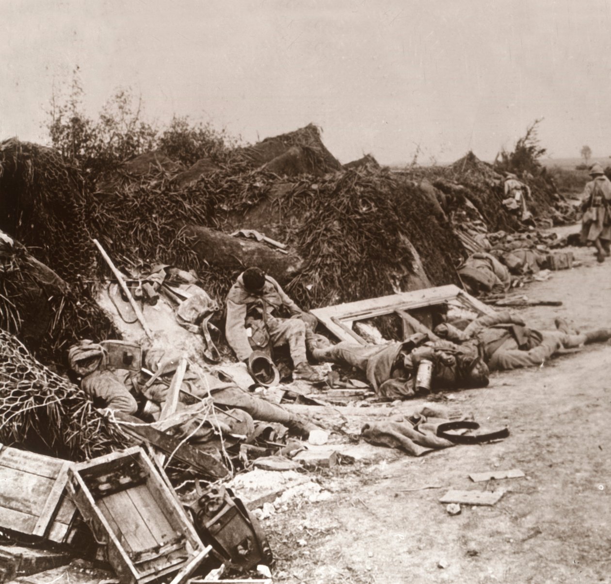 Těla po dobytí Courcelles, severní Francie, červen 1918 od Unbekannt