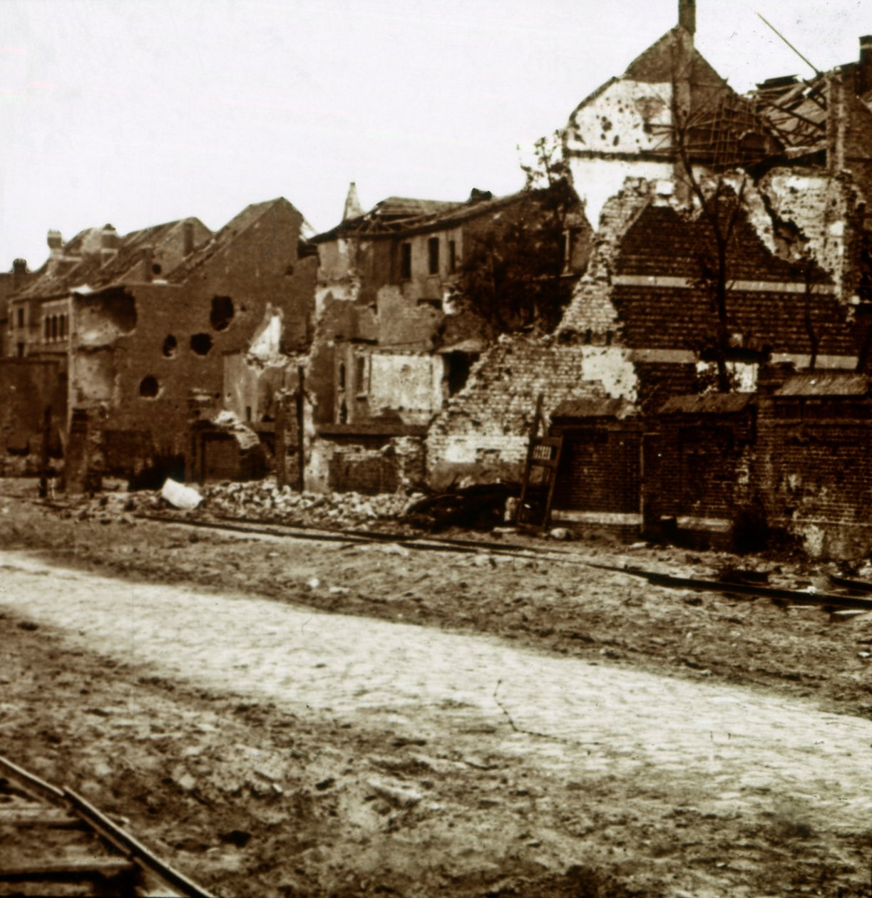 Vybombardované budovy, Nieuwpoort, Flandry, Belgie, c1914-c1918 od Unbekannt