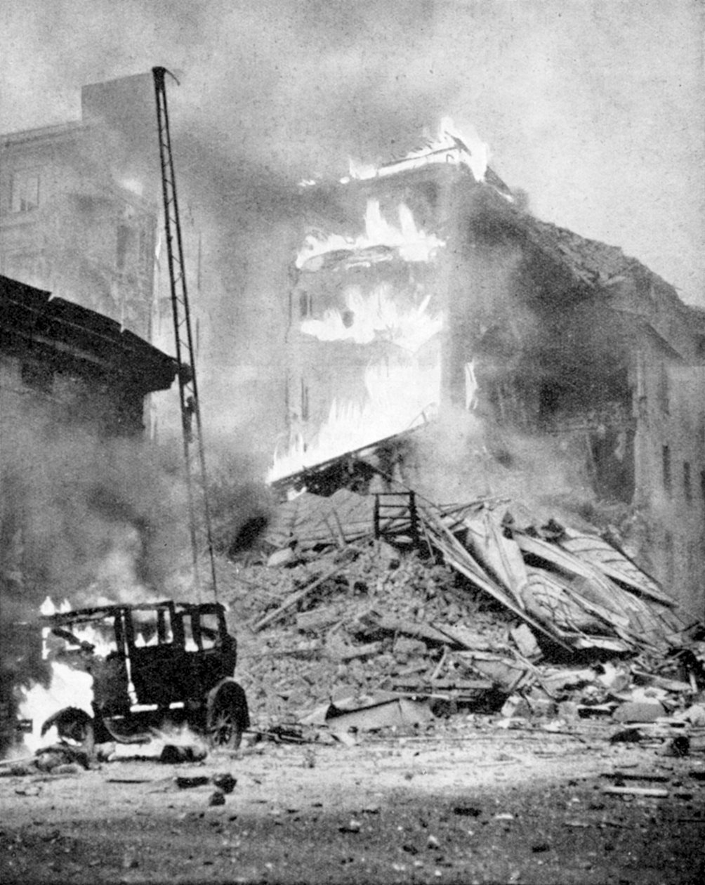Bombardování Helsinek Rusy, 2. světová válka, c1940 od Unbekannt