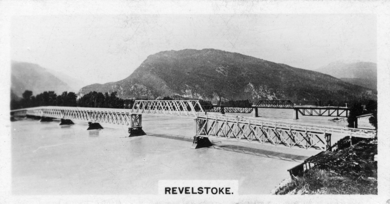 Most přes řeku Columbia, Revelstoke, Britská Kolumbie, Kanada, c1920 od Unbekannt