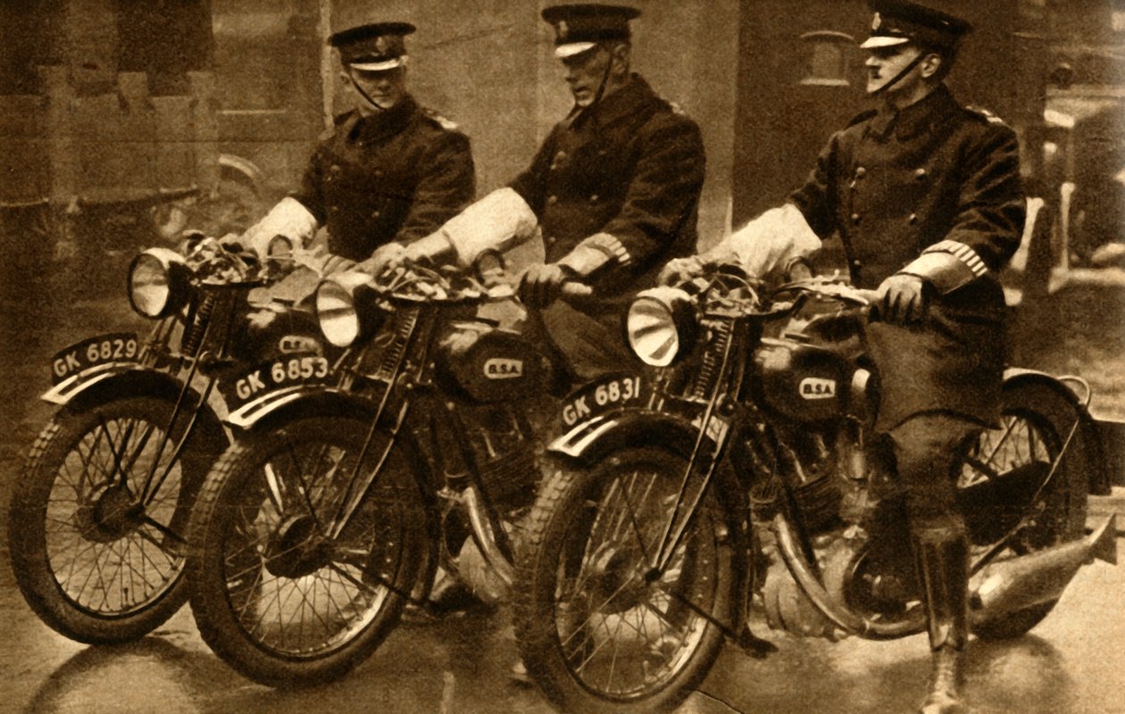 Britská policie na motorkách BSA, 1931, 1933. od Unbekannt