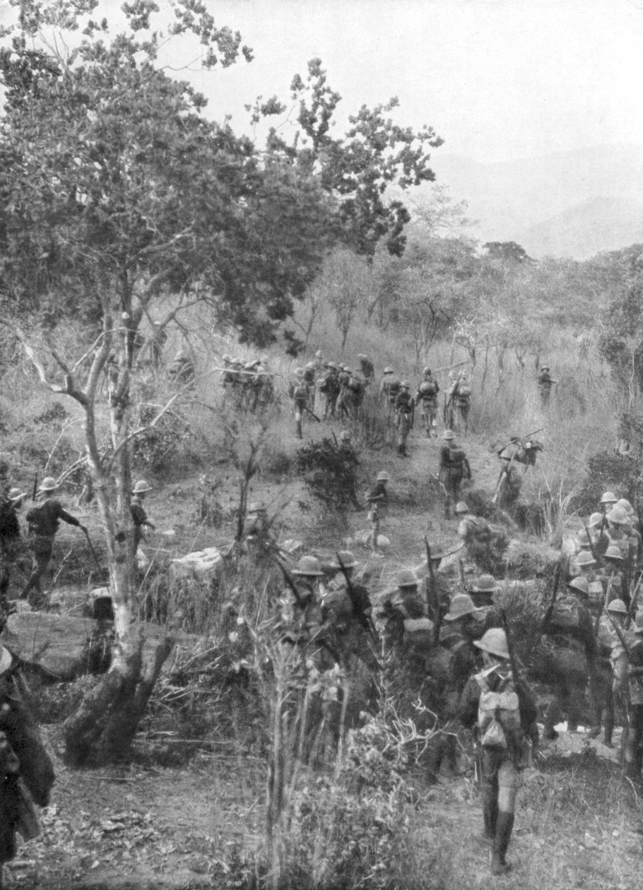 Britské jednotky v buši na hranicích německé východní Afriky, první světová válka, 1915 od Unbekannt
