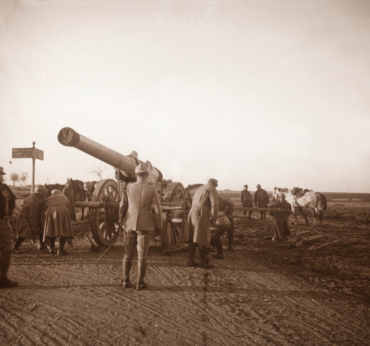 Rozbité těžké dělostřelectvo, Somme, severní Francie, c1914-c1918 od Unbekannt