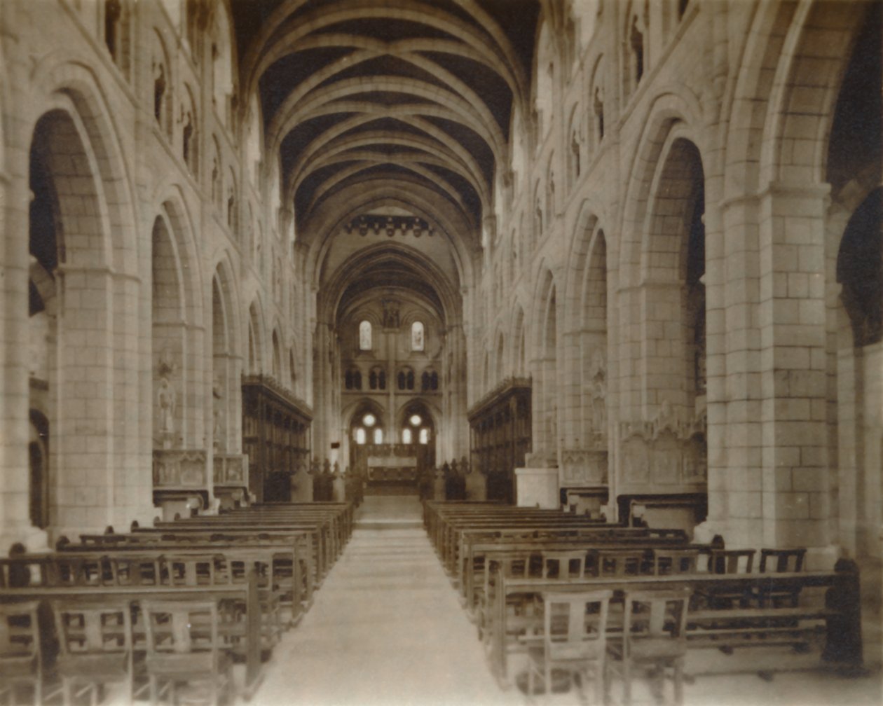 Kostel Buckfast Abbey, interiér, konec 19. a začátek 20. století od Unbekannt