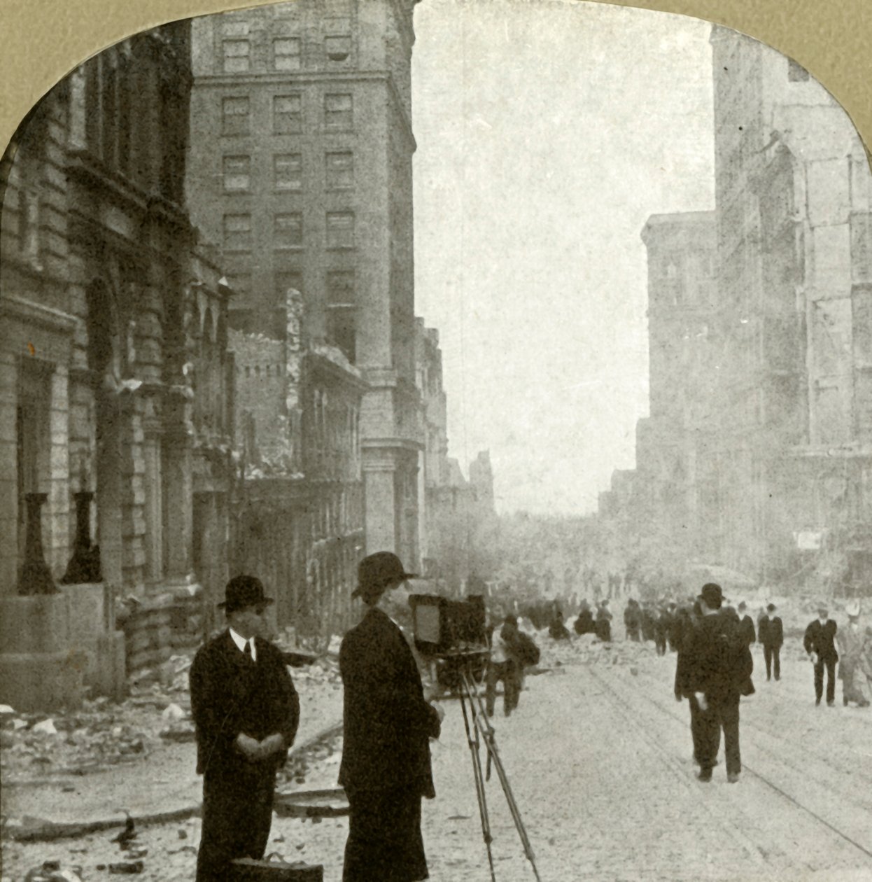 Kalifornie St., těšíme se na trajektové depo - Banking District, 1906. od Unbekannt