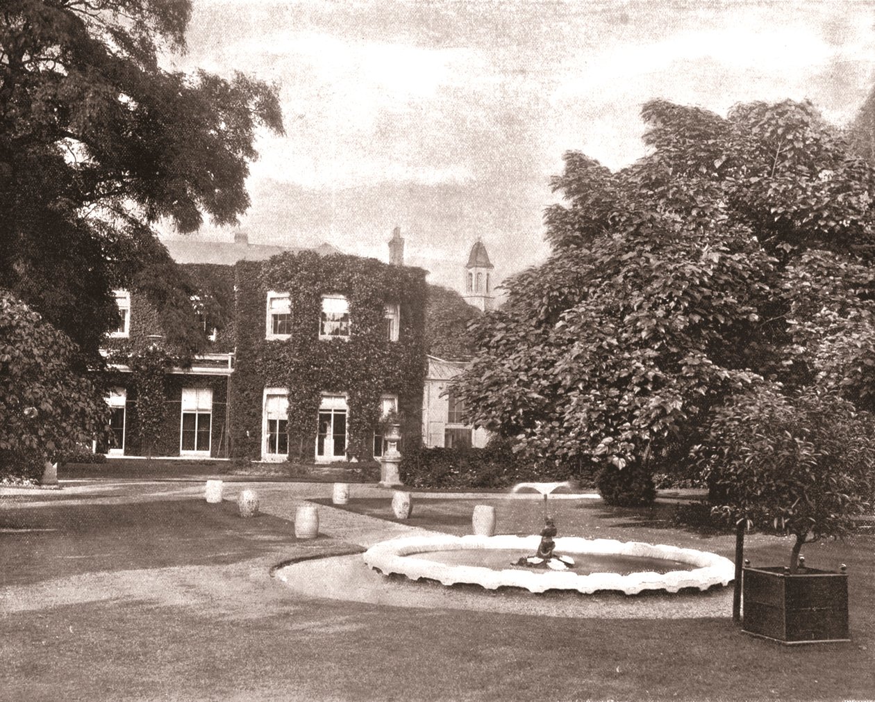 Cambridge Cottage, Kew Green, Londýn, 1894. od Unbekannt