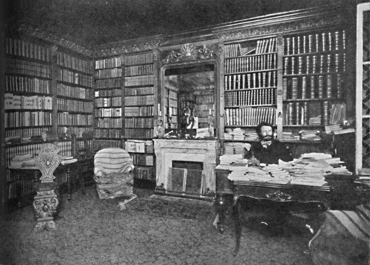 Camille Flammarion - Významný astronom mezi svými knihami, c1925 od Unbekannt