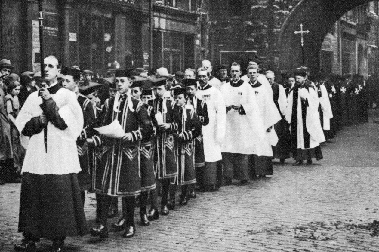 Kaple Royal sborboys v průvodu, Clerkenwell, Londýn, 1926-1927 od Unbekannt