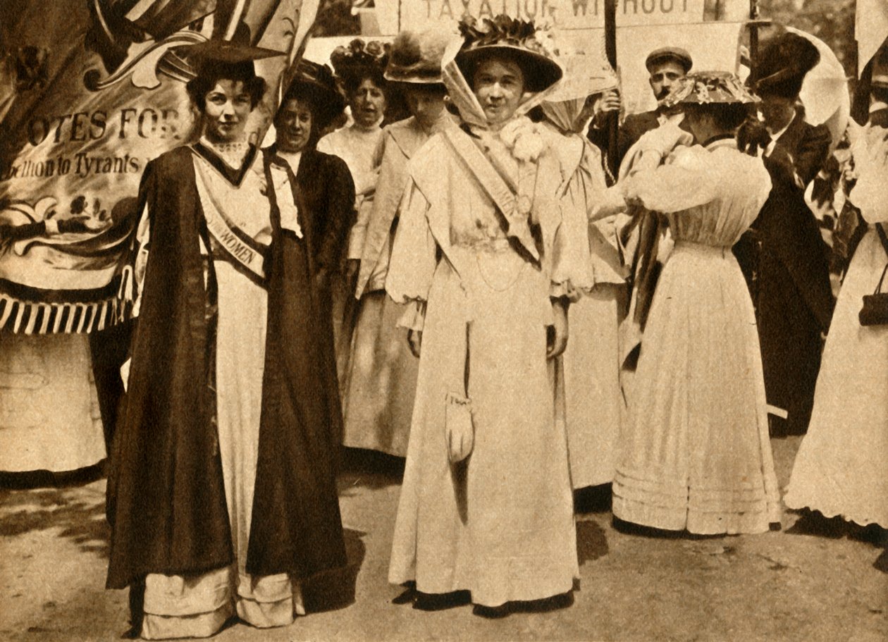Christabel Pankhurst a Emmeline Pethick-Lawrence, Hyde Park, Londýn, 21. června 1908, 1933. od Unbekannt