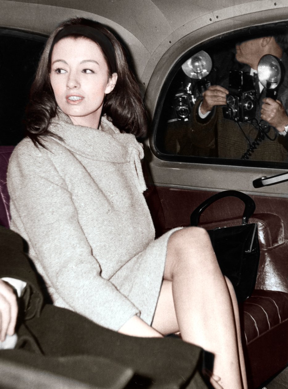 Christine Keeler přijíždějící do Old Bailey, Londýn, 1963 od Unbekannt