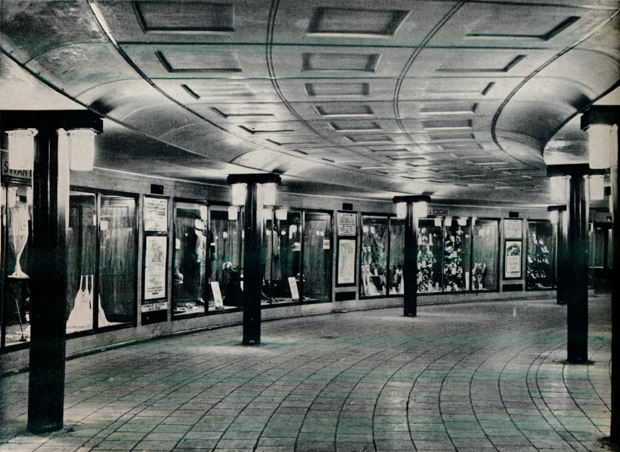 Obíhající oblast stanice Piccadilly Circus, 1929 od Unbekannt