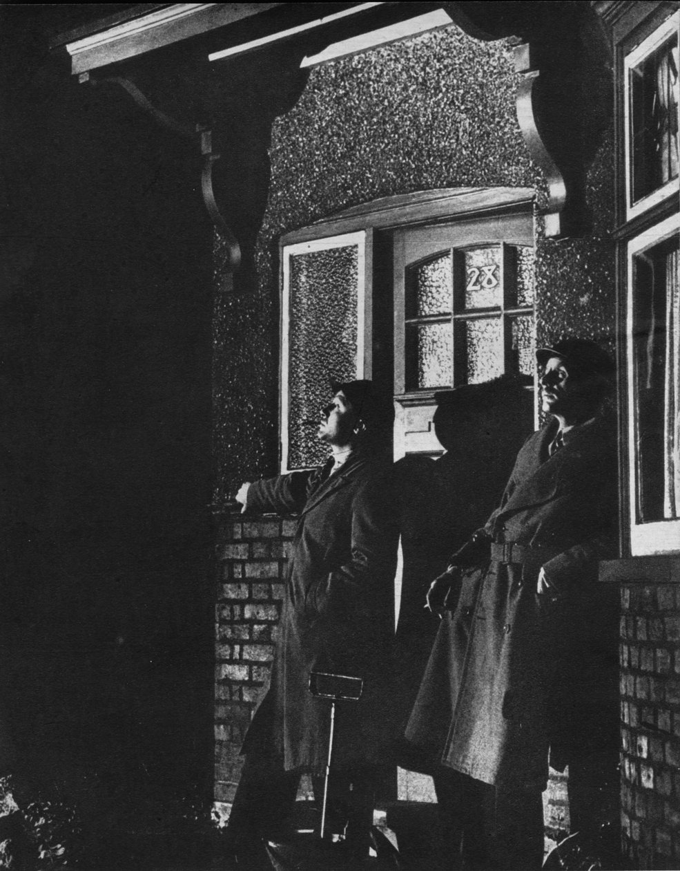 Dobrovolníci civilní obrany, 1942 od Unbekannt