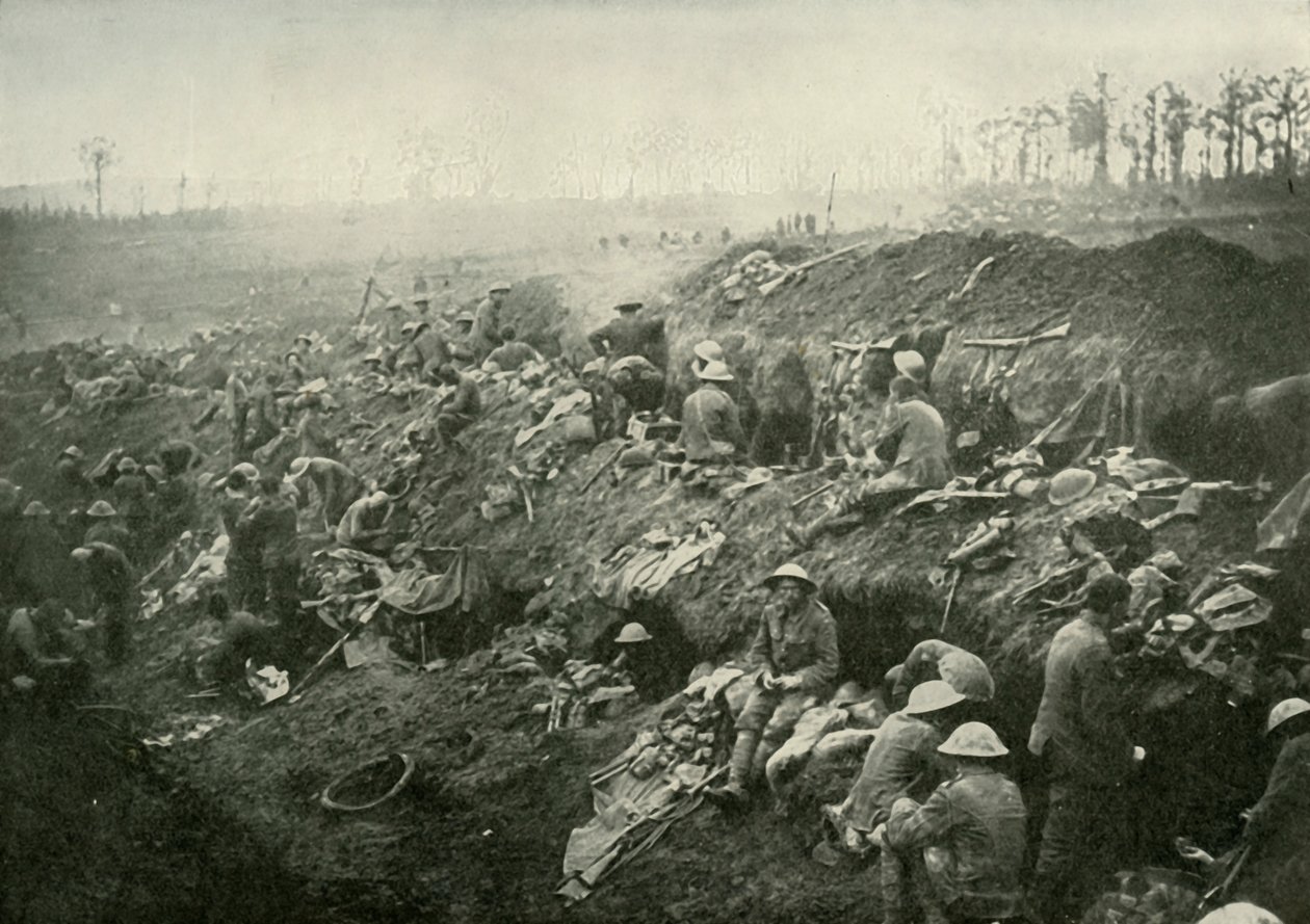 Consolidating A Capture Position, 1919. od Unbekannt