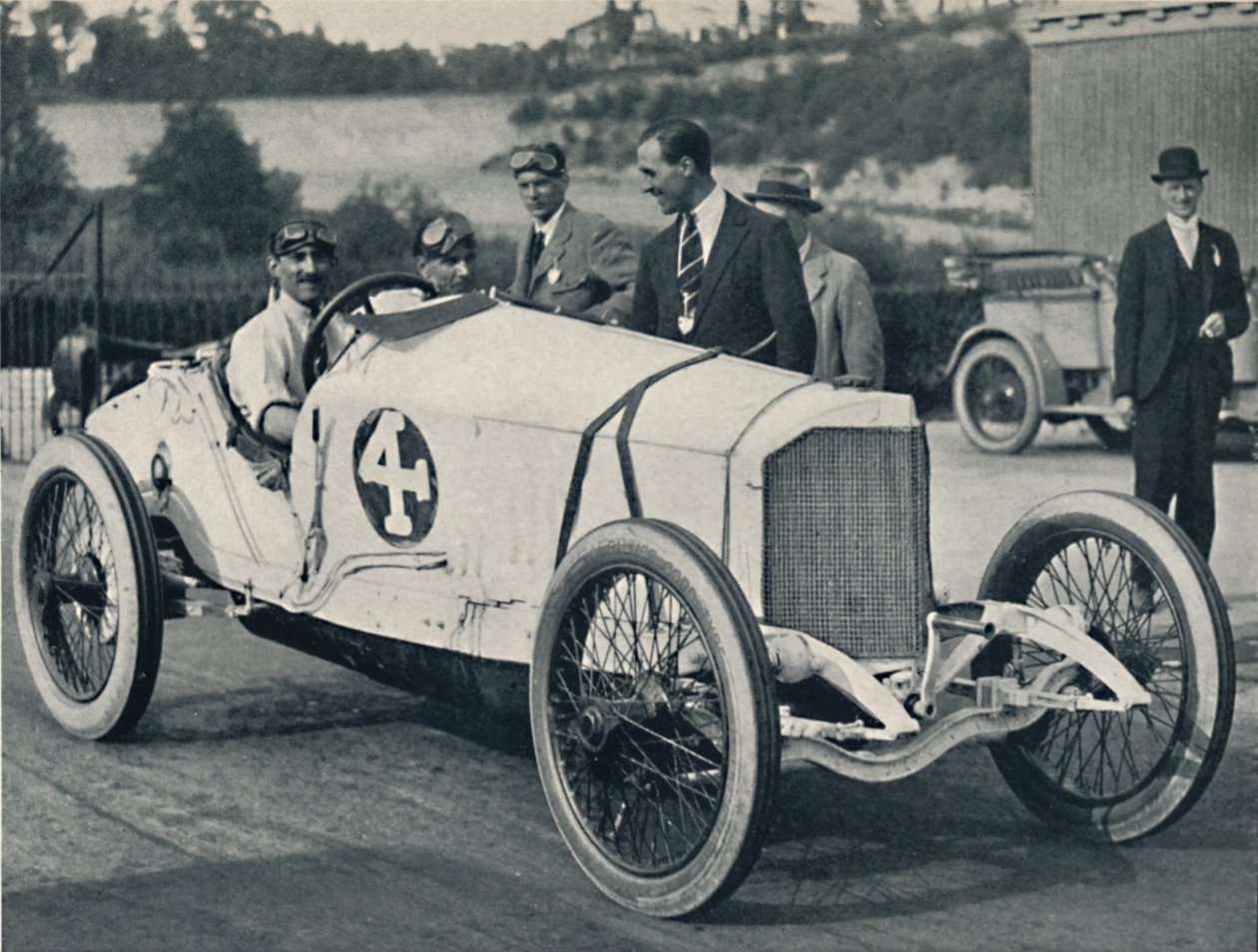 Hrabě Zborowski, mladší, na Mercedesu, 1937 od Unbekannt