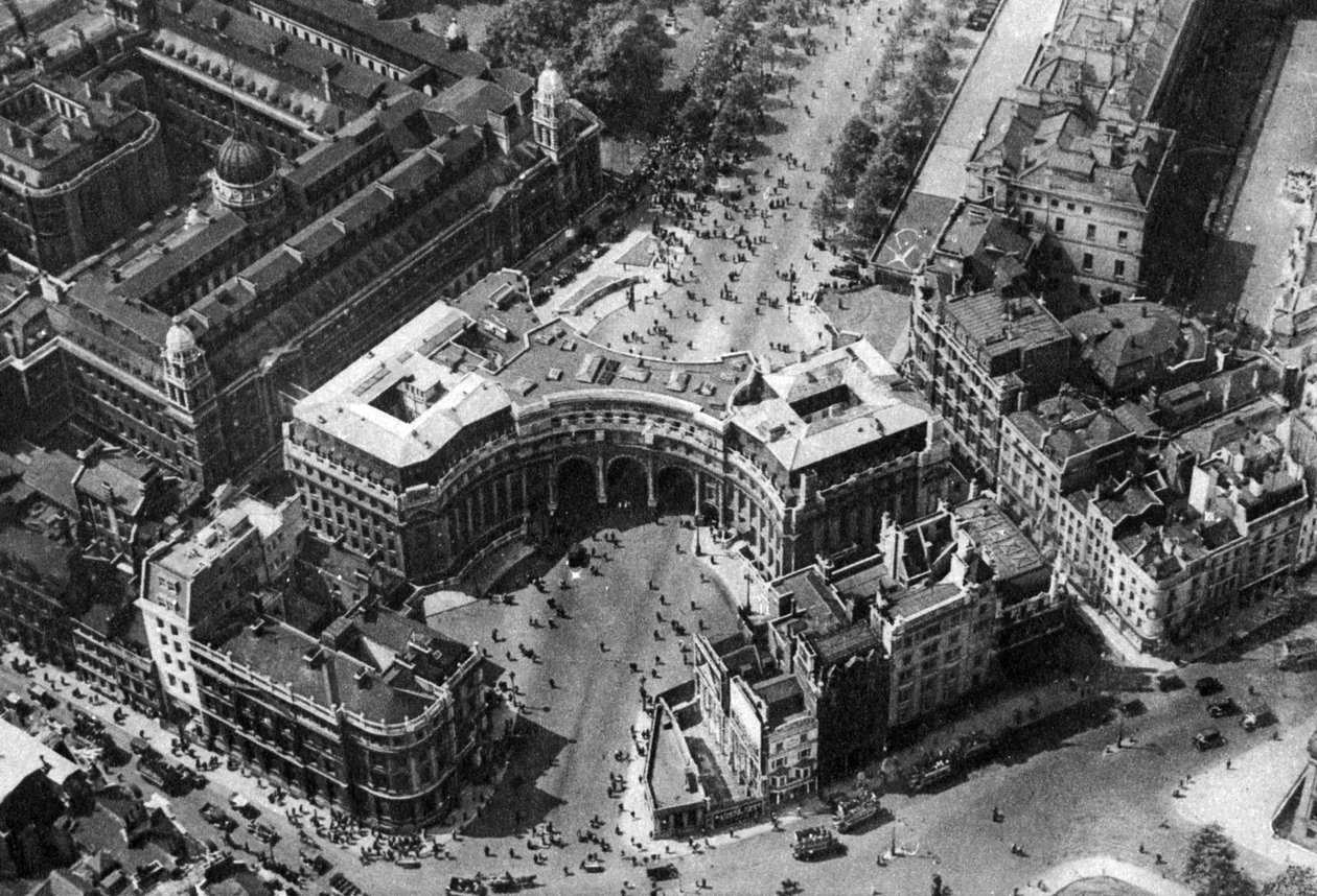Davy se shromažďují v The Mall na trooping of the color, Londýn, 1926-1927 od Unbekannt