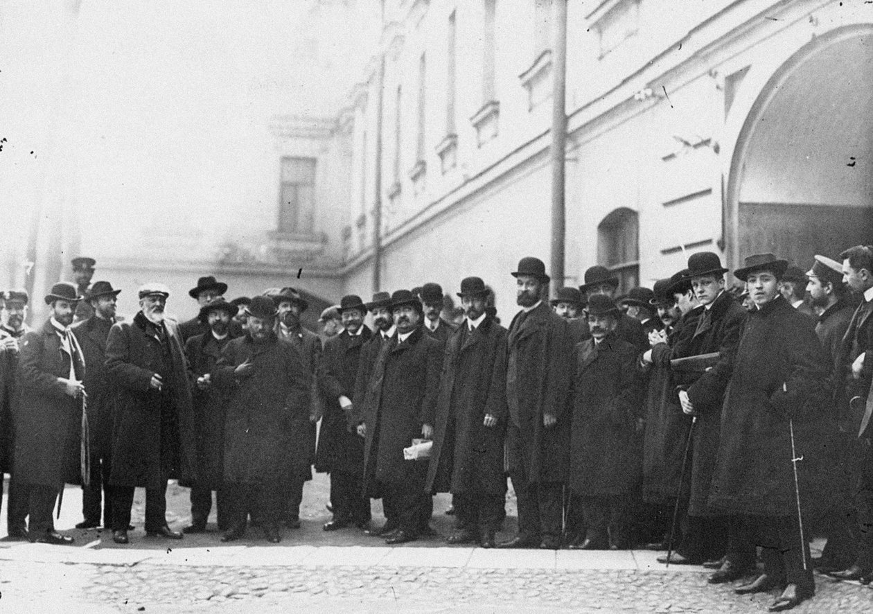 Zástupci první dumy podepsali Vyborgskou výzvu před vězením v roce 1906 od Unbekannt