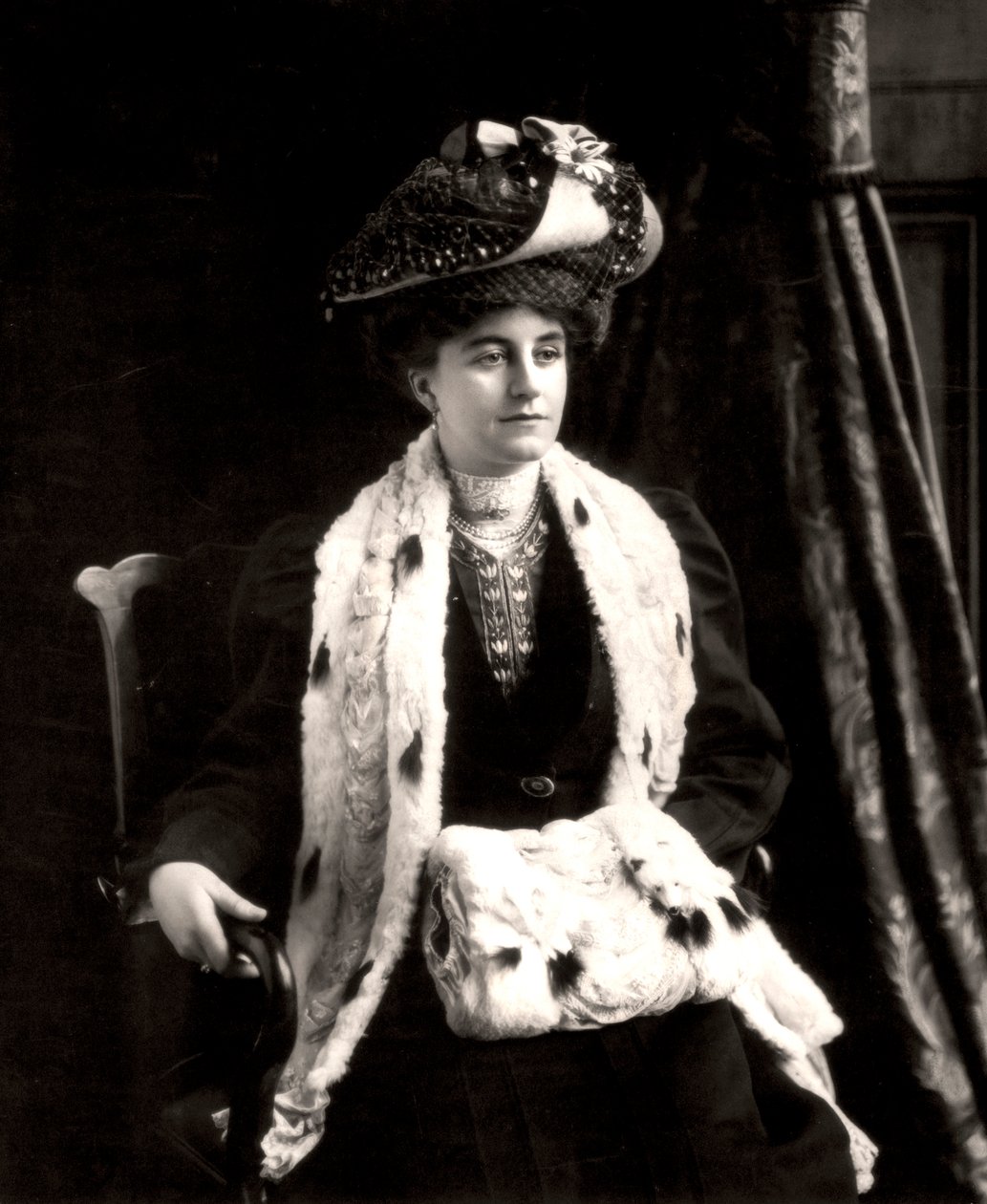 Dorothy Gladstone, konec 19. století od Unbekannt