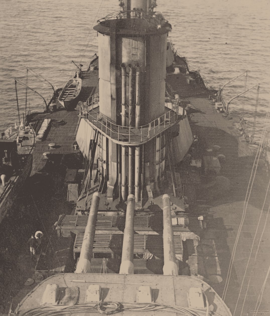 Dreadnought Imperator Aleksandr III v Bizerte, 1920, 1920. od Unbekannt