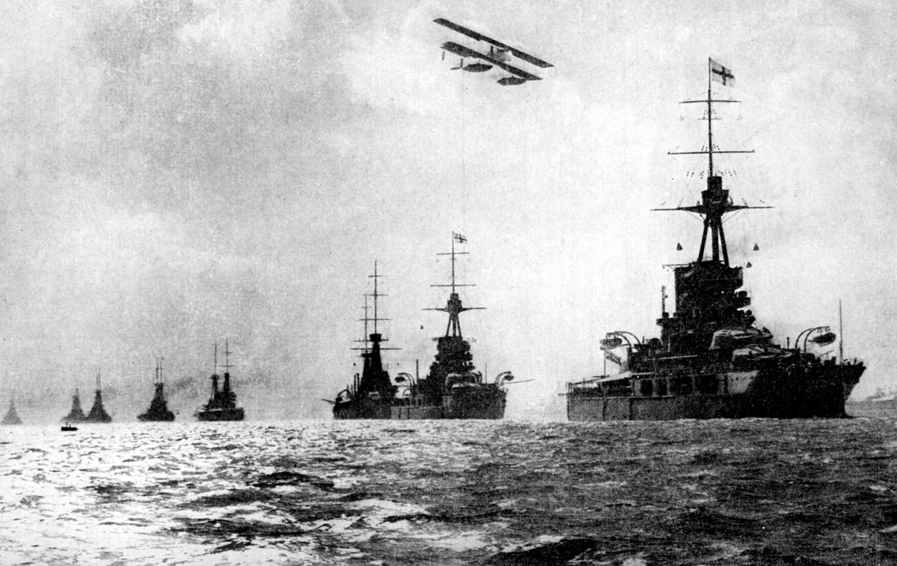 Dreadnoughts a hydroplán, britská Velká flotila, Severní moře, první světová válka, 1914 od Unbekannt