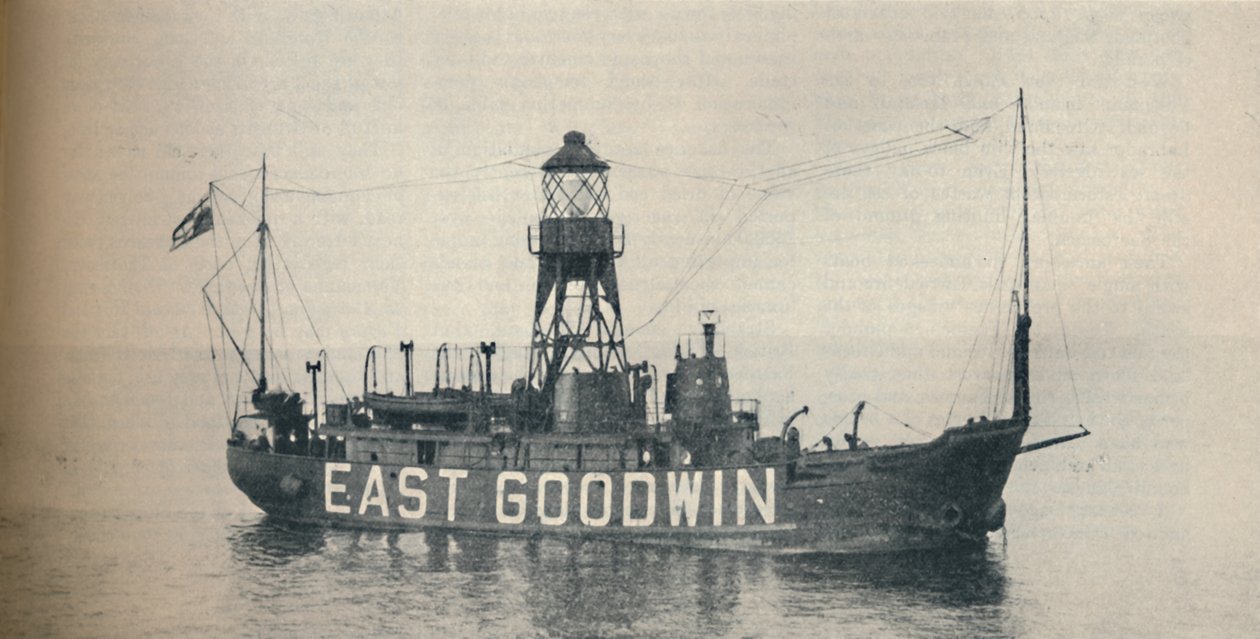 East Goodwin Lightship jeden a půl míle východně od Goodwin Sands, 1937 od Unbekannt