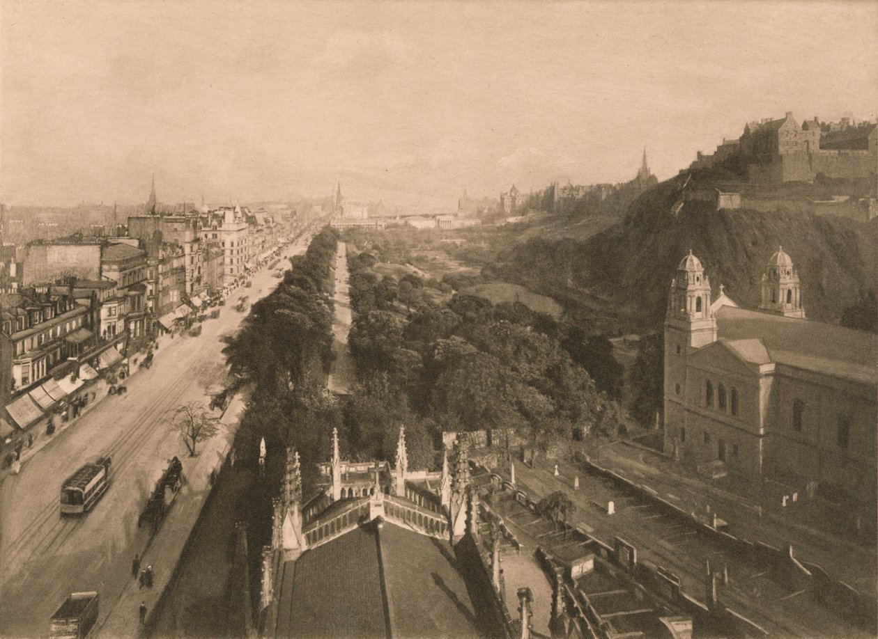 Edinburgh, Pohled směrem k Calton Hill, z West Endu Princes Street, 1902 od Unbekannt