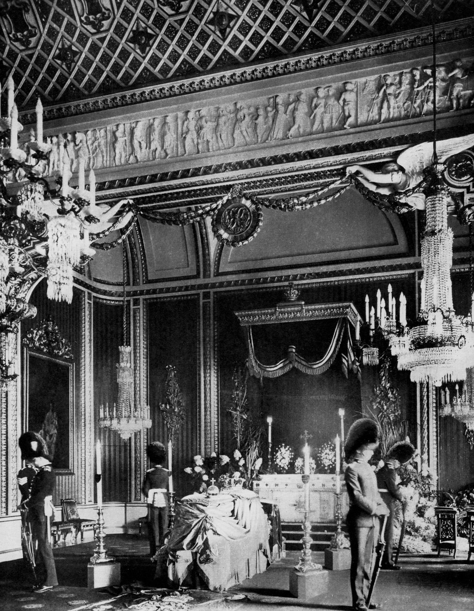 Edward VII ležící ve státě, trůnní sál, Buckinghamský palác, Londýn, 1910 1937 od Unbekannt