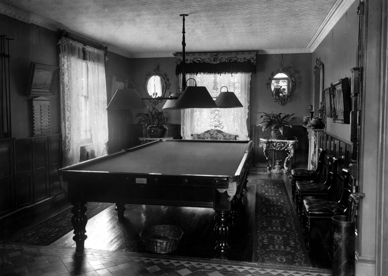 Edwardiánská místnost s kulečníkovým stolem, 1909 od Unbekannt
