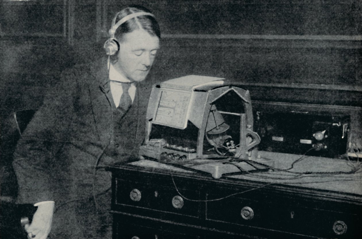 Elektřina proměňuje tištěný svět na zvuk pro nevidomé, c1935 od Unbekannt