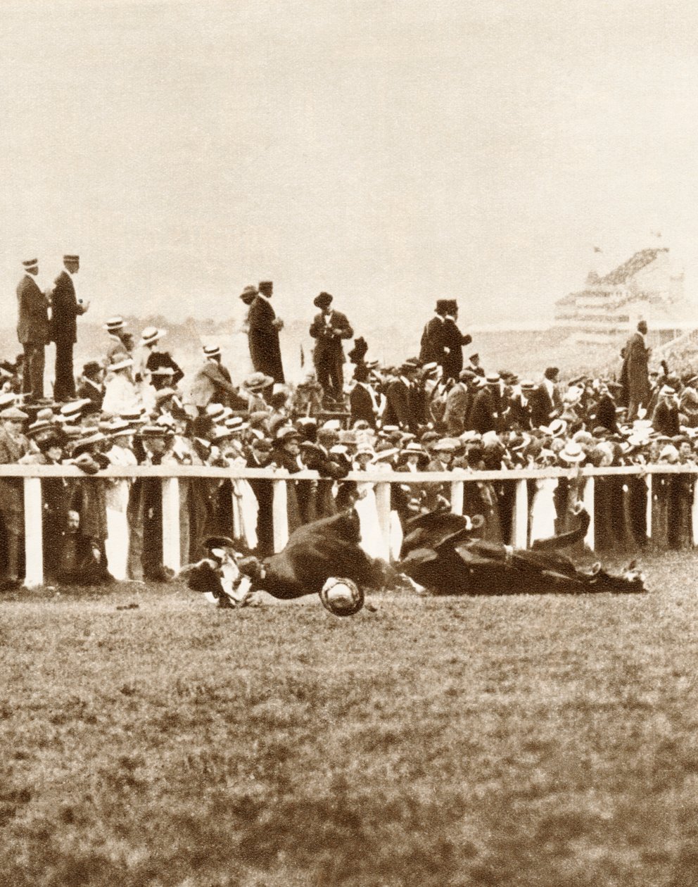 Emily Davisonová vrhající se před koně Kings během Derby, Epsom, Surrey, 1913 od Unbekannt