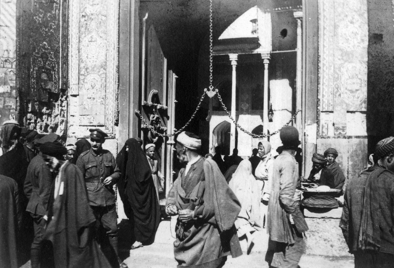 Vchod do mešity Kazimain, Irák, 1917-1919 od Unbekannt