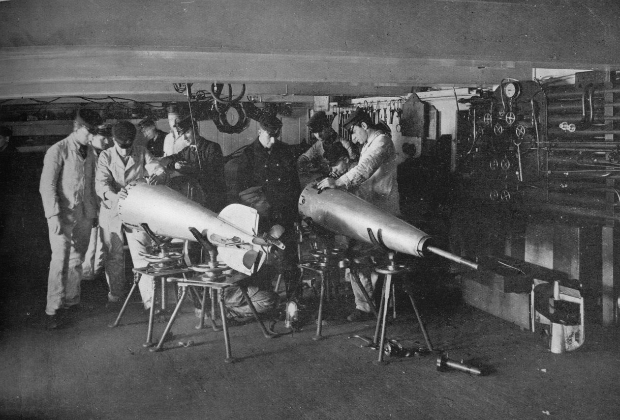 Zkoumání torpéda, 1914 od Unbekannt