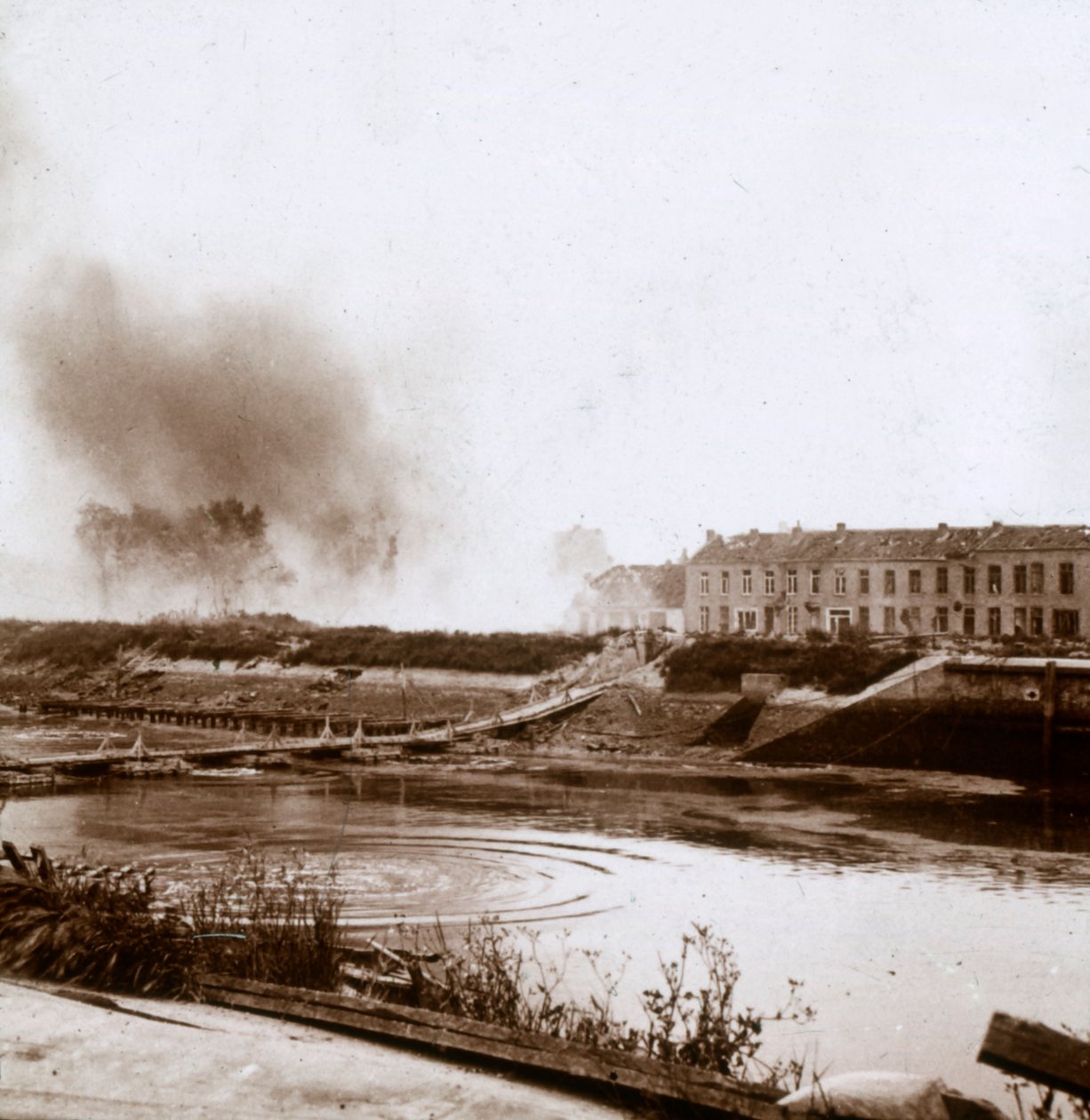 Exploze, Nieuwpoort, Flandry, Belgie, c1914-c1918 od Unbekannt