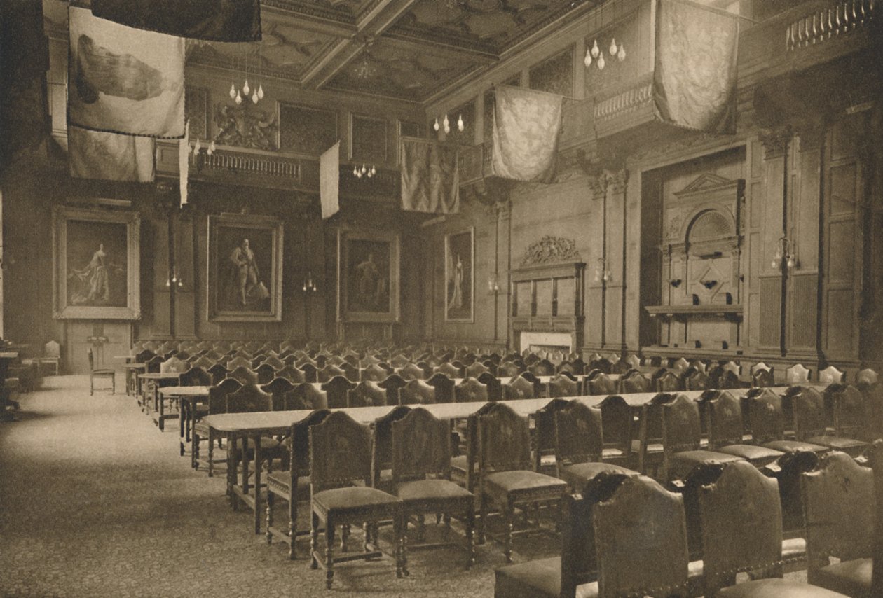 Velká síň vyvěšená na vlajce, ve které mocná společnost potravinářů pořádá své bankety, c1935. od Unbekannt