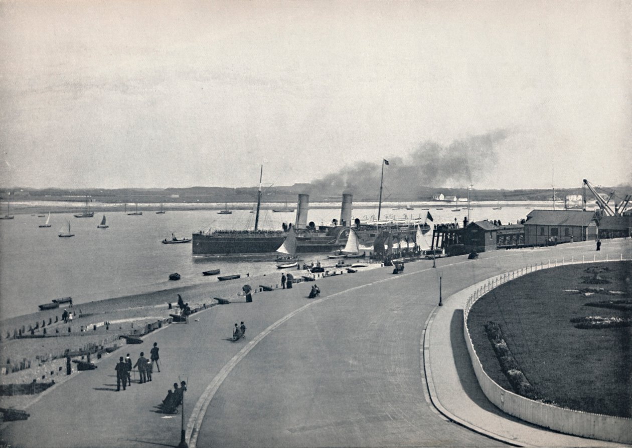 Fleetwood - The Promenade: Departure of the Isle of Man Steamer, 1895 od Unbekannt