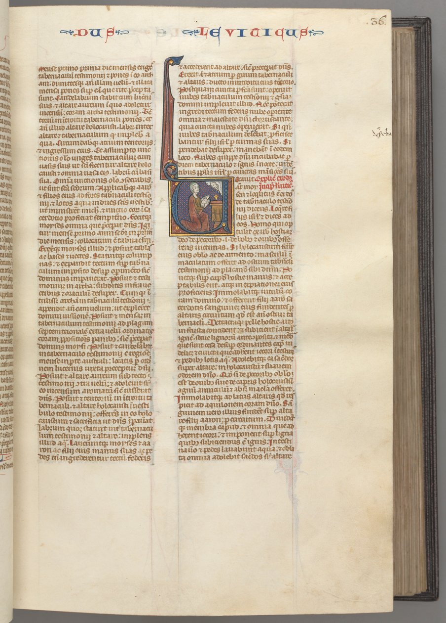 Fol. 36r, Leviticus, historická iniciála V, Mojžíš nabízející obětního beránka na oltáři, c. 1275-1 od Unbekannt