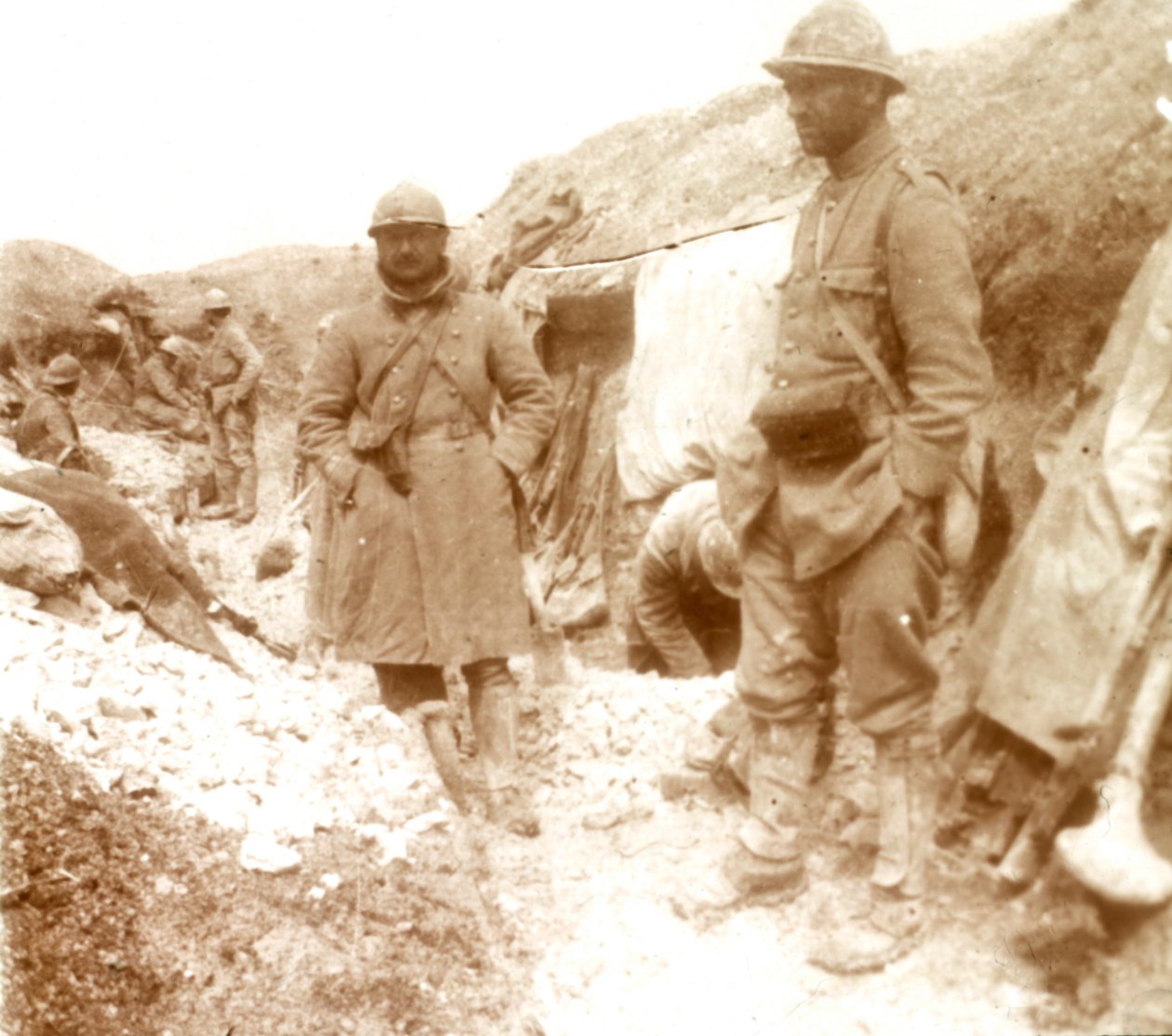 Francouzští vojáci v dobytém německém zákopu, c1914-c1918 od Unbekannt