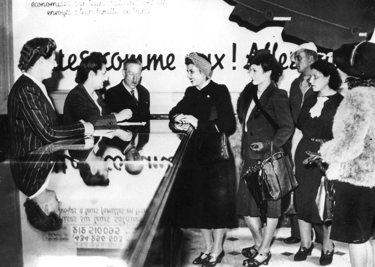Francouzské ženy narukující na válečnou práci v Německu, 1940-1944 od Unbekannt