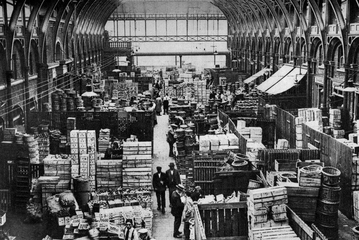 Oddělení ovoce, Covent Garden, Londýn, 1926-1927 od Unbekannt