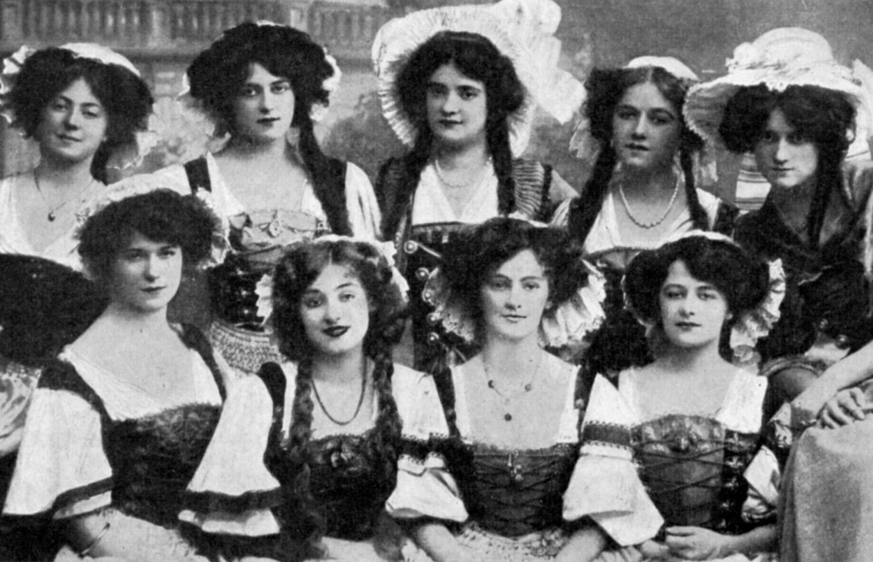 Gaiety Girls, 1908 1951 od Unbekannt