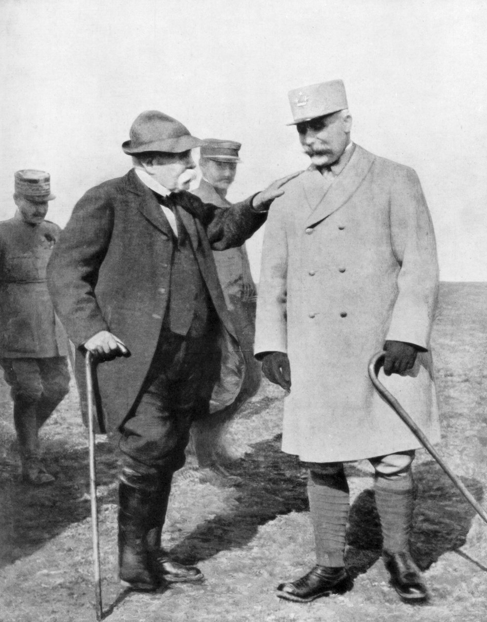 Generál Philippe Petain a Georges Clemenceau, 1926 od Unbekannt