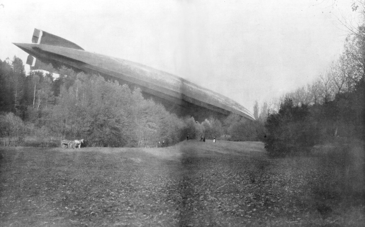 Německý Zeppelin L49 sesazený a zajatý neporušený Francouzi, 20. října 1917 od Unbekannt