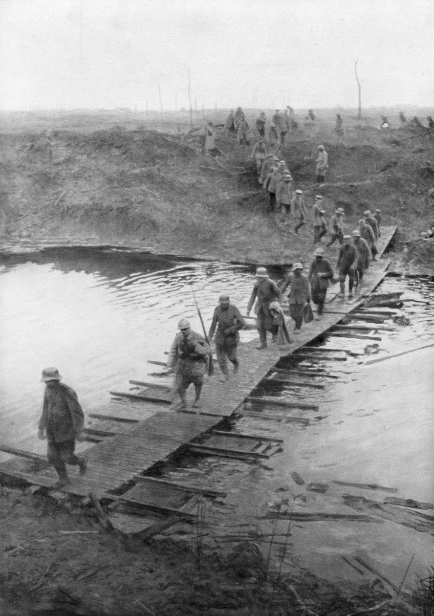 Němečtí zajatci na dráze u Yser Canal, Belgie, 31. července 1917 od Unbekannt