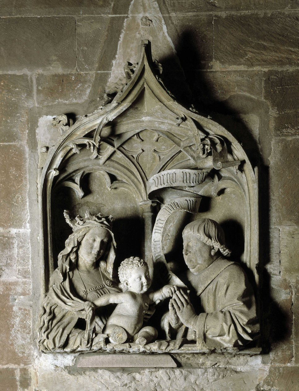 Gotické umění: epitaf kanovníka Kamenná socha od Mikuláše z Leidenu. 1463 Katedrála Notre Dame Štrasburk (Bas-Rhin) od Unbekannt